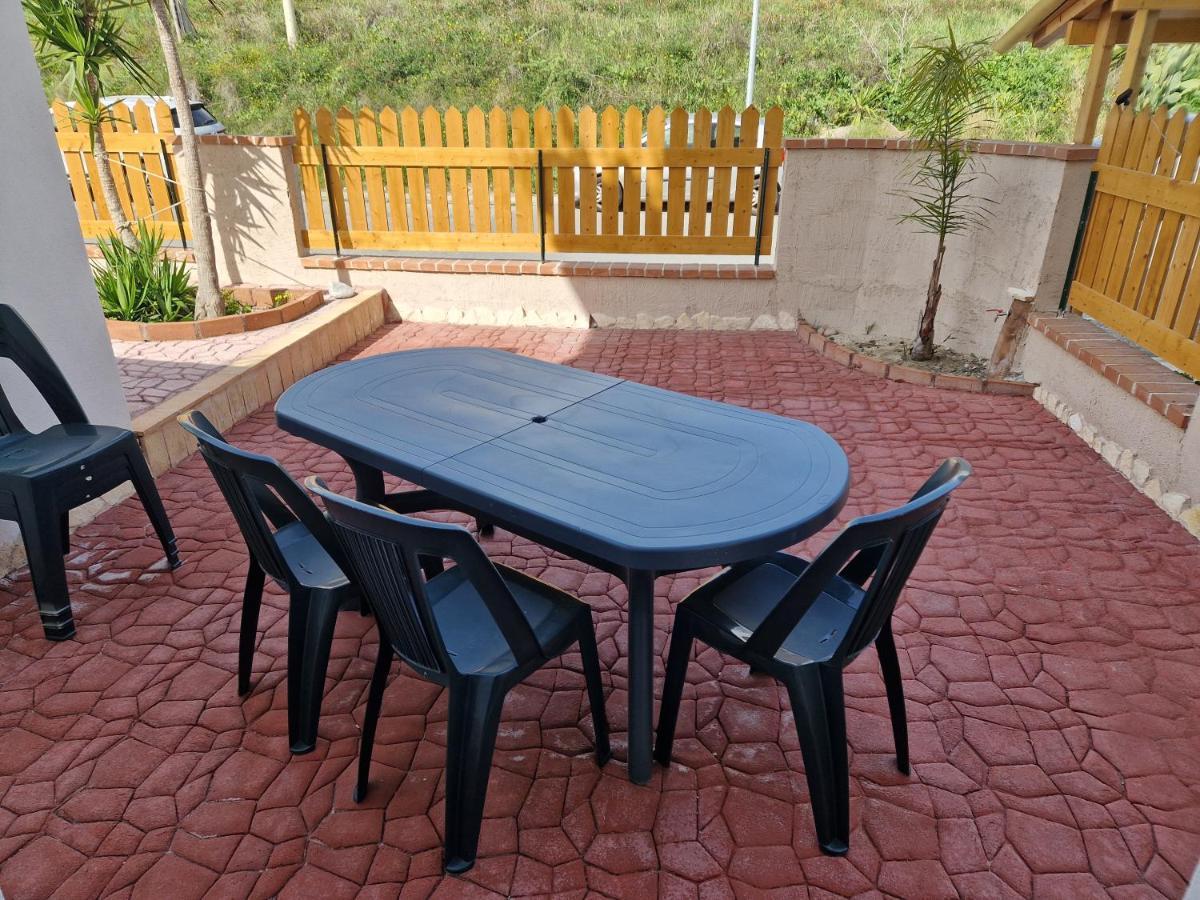 Nina'S House 1 A 300 Metri Dal Mare Apartment Santa Caterina Dello Ionio Marina Ngoại thất bức ảnh